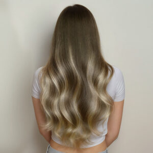 Alternative view of I-Tip Human Hair Extensions with Remy Hair and Keratin Tips
